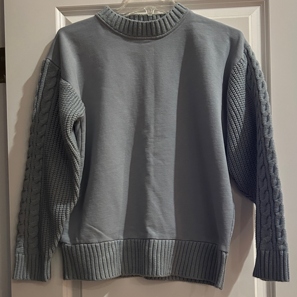 Mono B Blueish Green Sweatshirt Sweater with cable knit arms